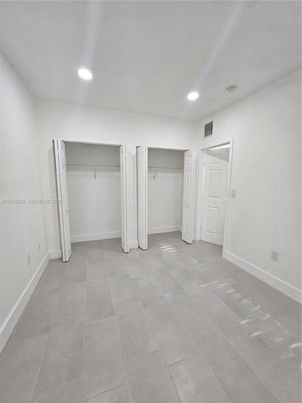 Building Photo - 2756 NW 46th St