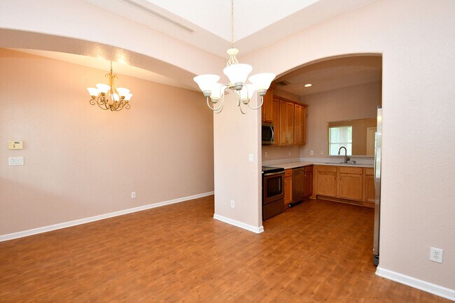 Entrance - 2881 Fontainebleau Ave SE