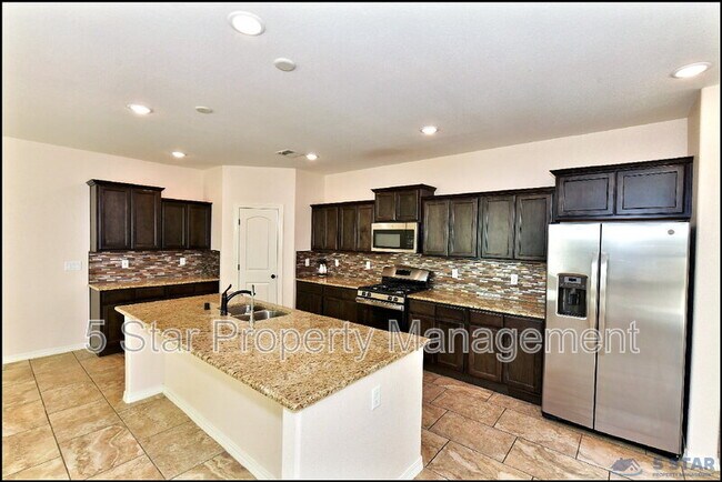 Building Photo - 2840 Tierra De Moyo Pl