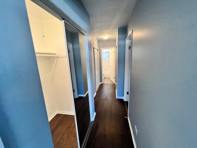 Building Photo - 2657 W 47th St