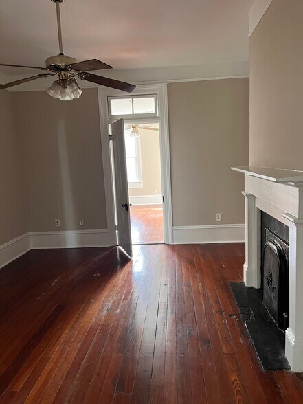 Building Photo - 318 W Bolton St