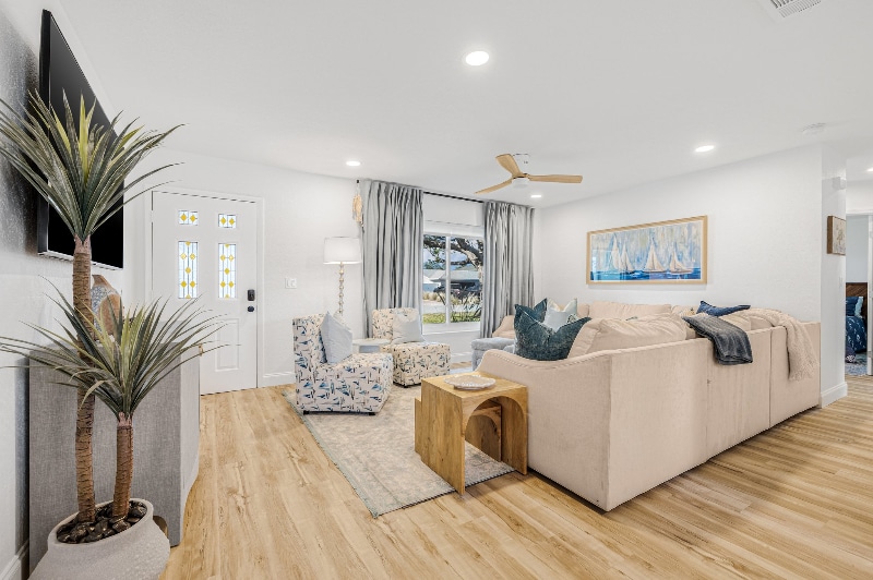 Building Photo - 7516 22nd Ave W