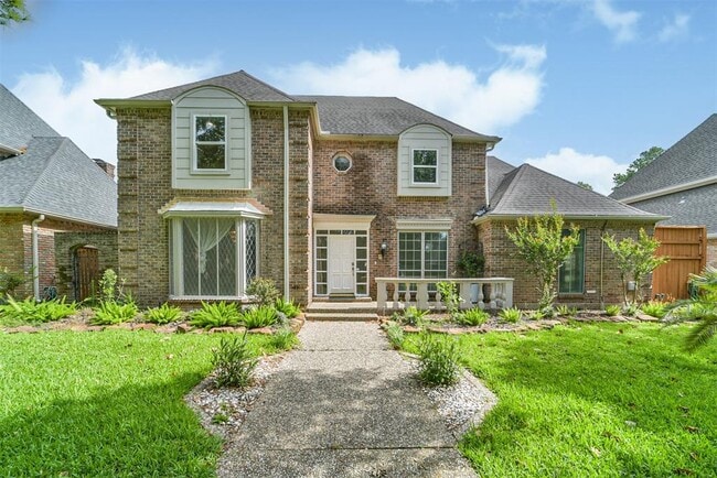 Building Photo - 15738 Fleetwood Oaks Dr