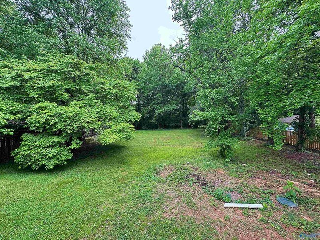 Building Photo - 192 Rosecliff Dr