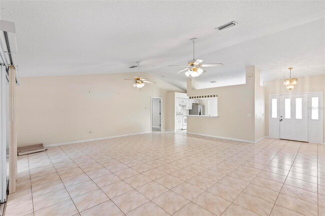 Building Photo - 113 Pritchard Dr