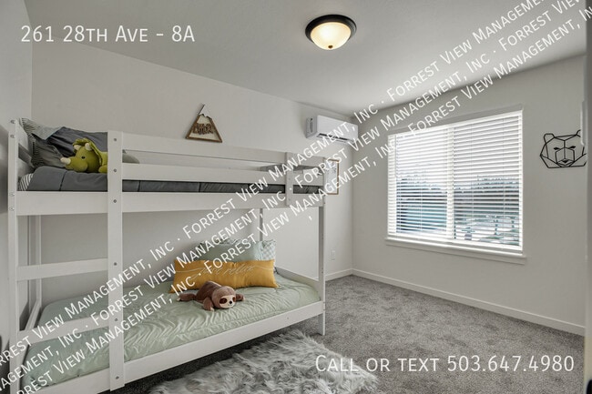 Building Photo - 261 SE 28th Ave