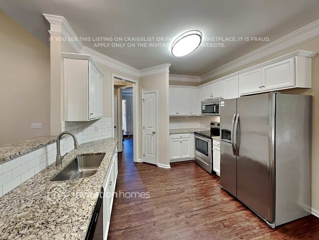 Building Photo - 17315 Shadow Bark Dr