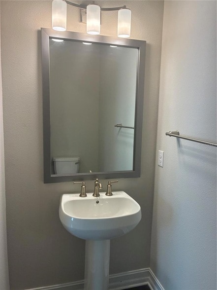 Building Photo - 5134 San Martino Dr