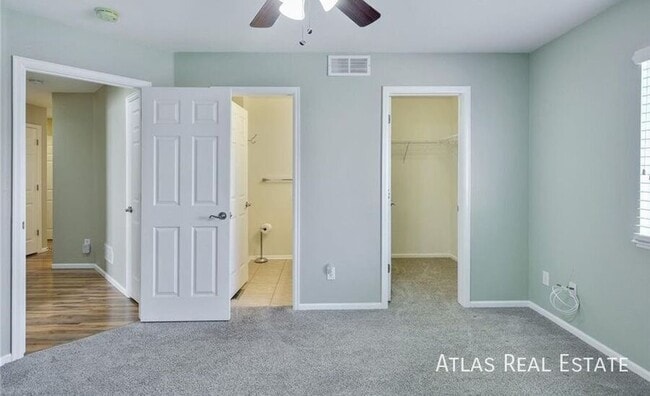 Building Photo - 14296 Woodrock Path