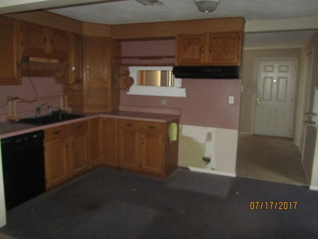 Building Photo - For Sale or For Rent - Owner will Finance ...