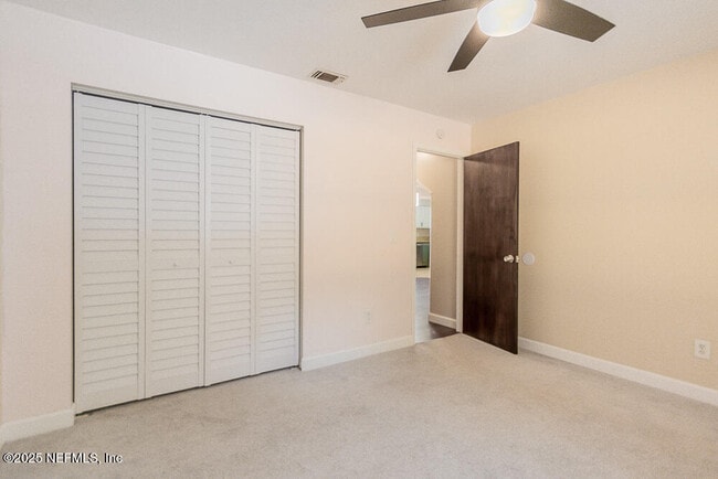 Building Photo - 8330 Cross Timbers Dr W