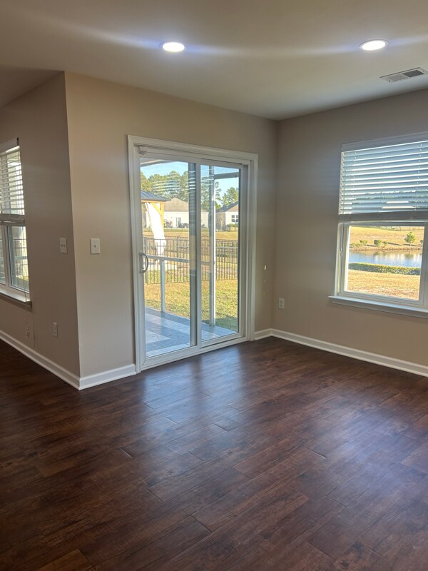 Building Photo - 192 Mountain Ash Ln