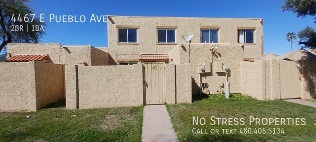 Primary Photo - Town Home off 40th St and Broadway!