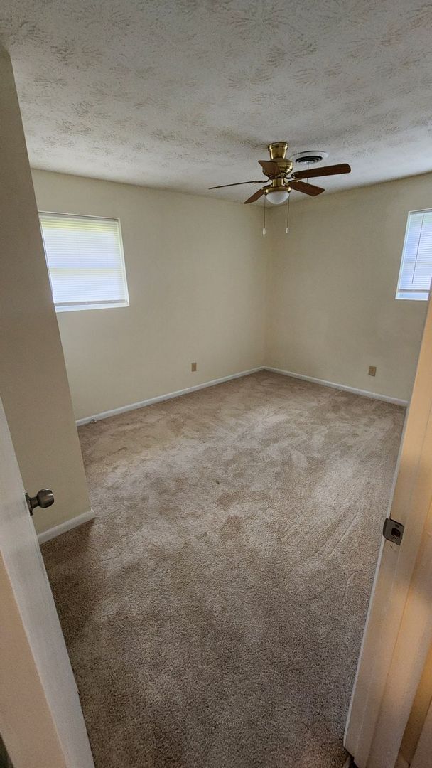 Building Photo - North Augusta 3BD 1.5BTH House Now Available!