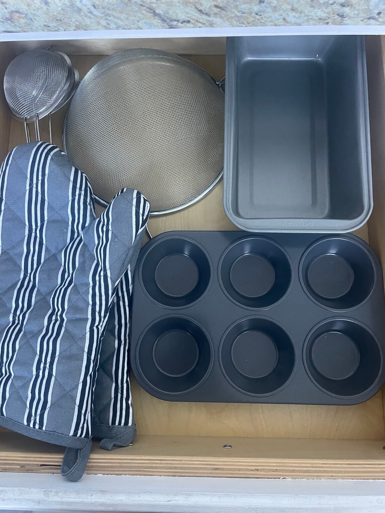 Building Photo - 1109 E 1st St