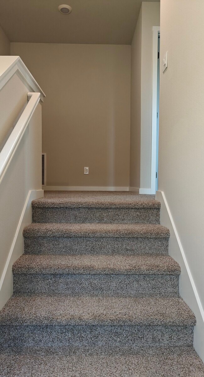 Stair - 10809 S 178th Ave