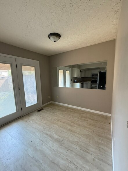 Building Photo - 2353 Gavinley Way