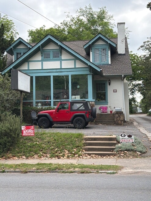 Building Photo - 584 N Milledge Ave