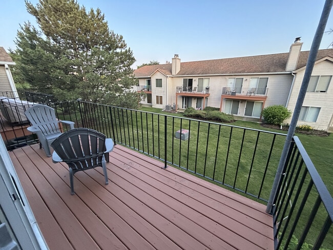 Building Photo - 7030 Park Ln Ct