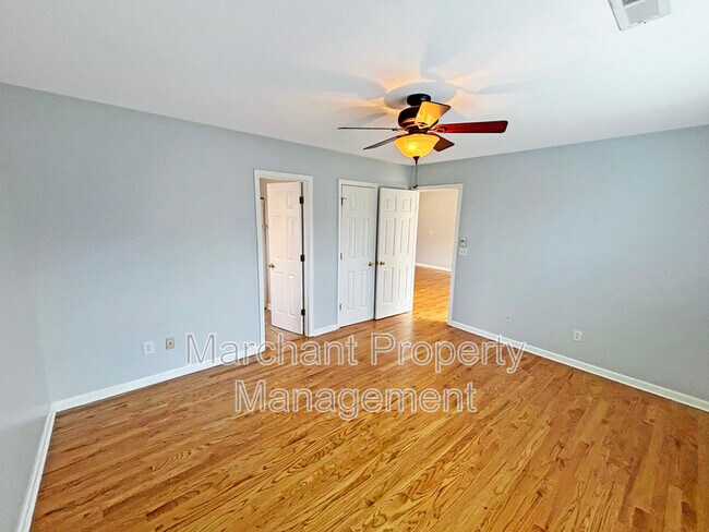 Building Photo - 503 Peach Grove Pl