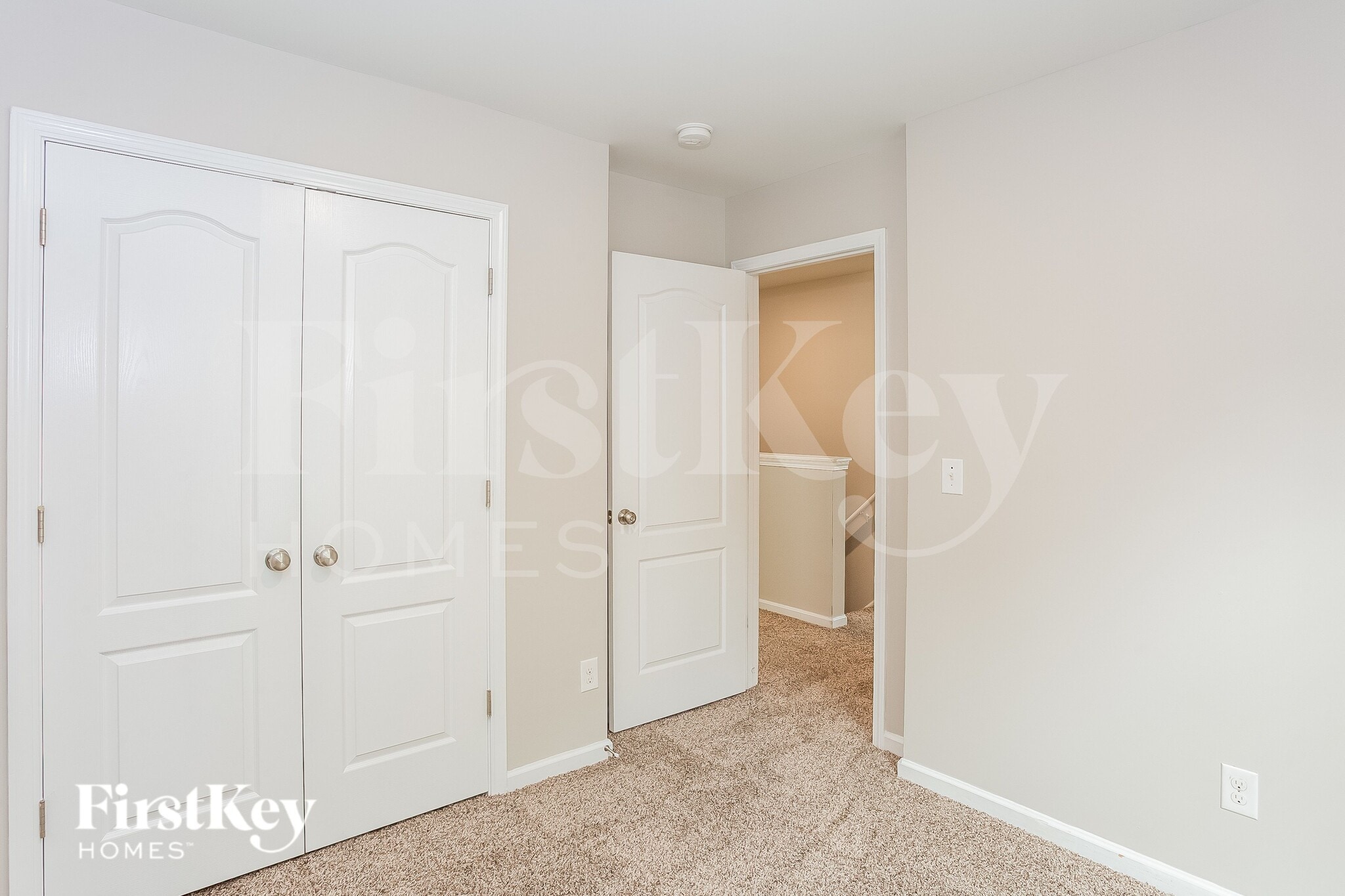 Building Photo - 5212 Raspberry Knoll Dr