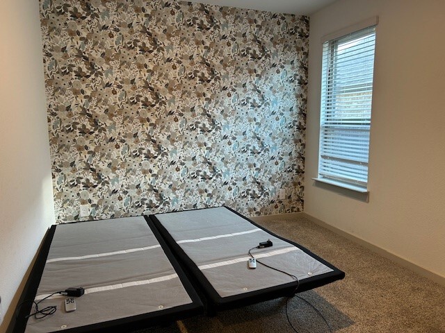 Building Photo - 518 Campbell Dr