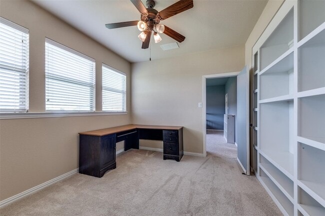 Building Photo - 210 Rockland Trail