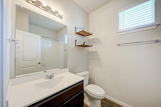 Building Photo - 125 Jubilee Dr