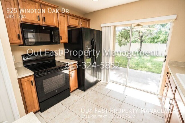 Building Photo - 925 Windton Oak Dr