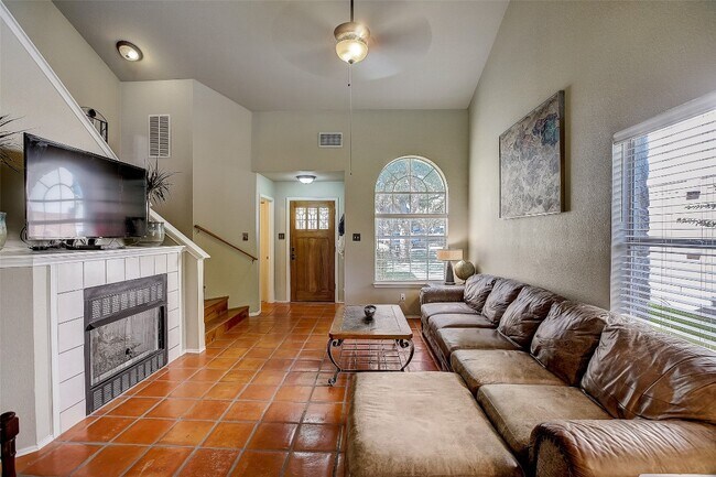 Building Photo - 7449 Peabody Dr