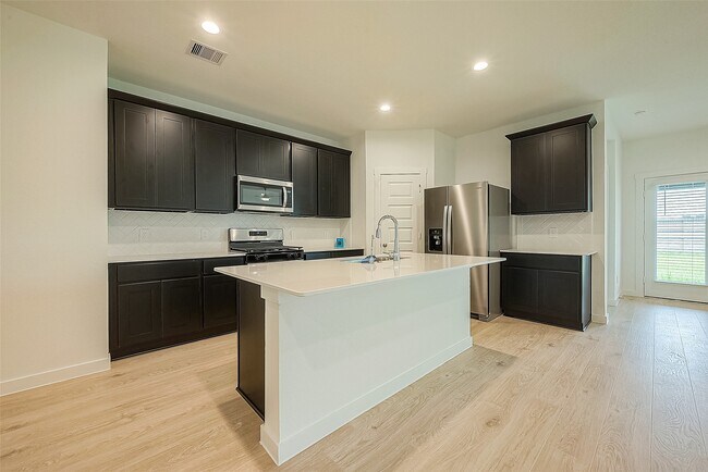 Building Photo - 4210 Harvest Creek Cr
