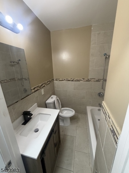 Building Photo - 131 Huntington Terrace