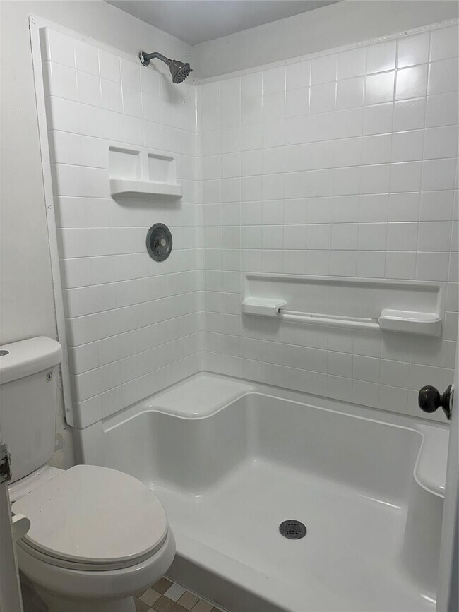 Building Photo - 3212 NW 103rd Terrace