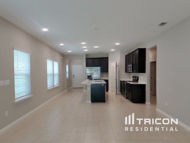 Building Photo - 6471 Longleaf Branch Dr