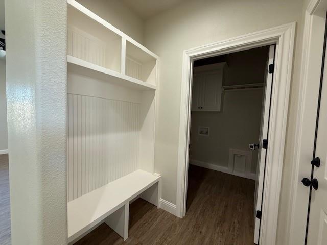 Building Photo - 7024 Glen Abbey St