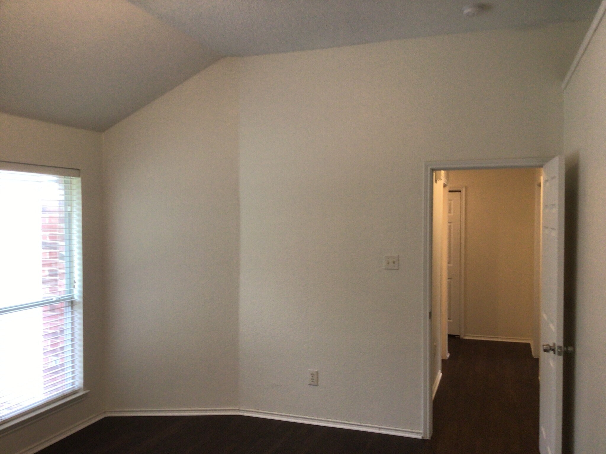 Building Photo - 505 Judy Ln