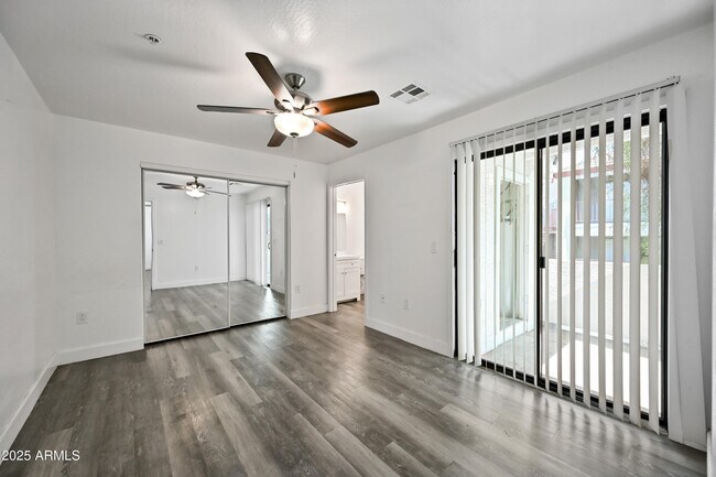 Building Photo - 3065 N 67th Ave