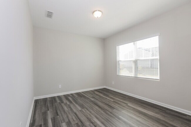 Building Photo - 4129 Kendrick Cir