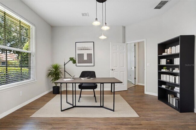 Building Photo - 2256 Kettle Dr