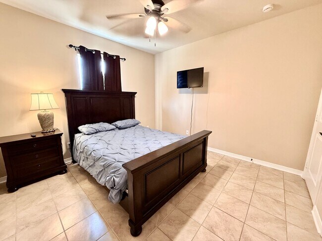Building Photo - 39122 Bayou View Ave