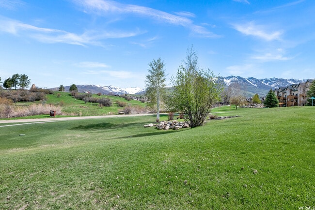Building Photo - 3555 N Fox Run Dr