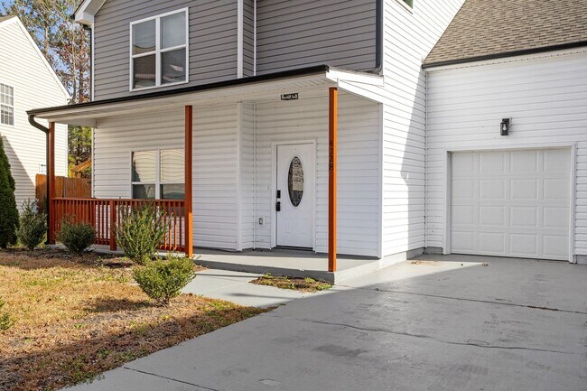 Building Photo - 4228 Dalcross Rd