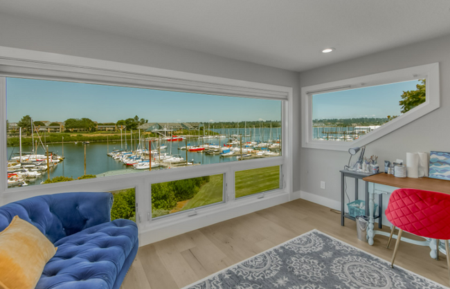 Building Photo - Modern 3-Bedroom Waterfront Escape – River...