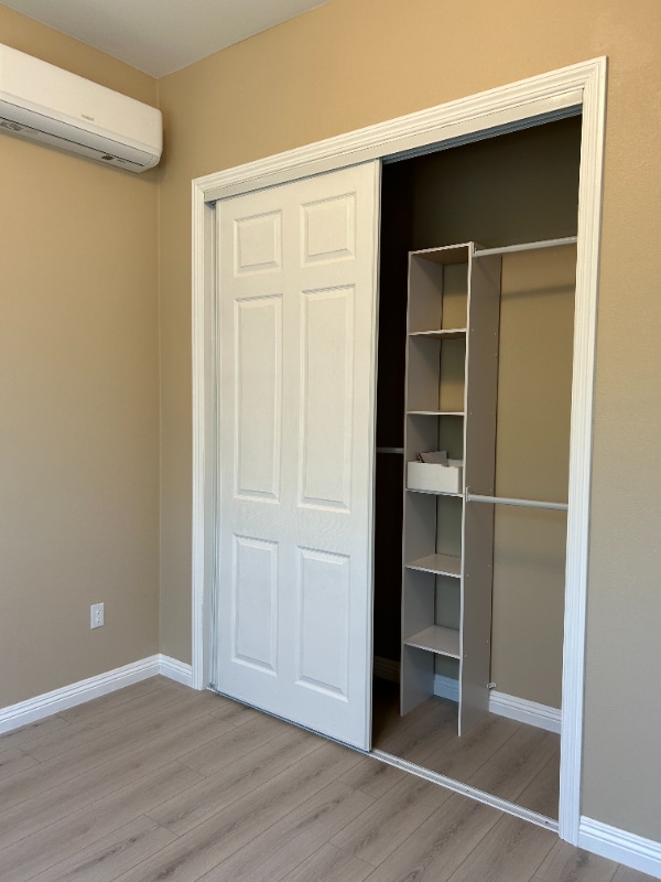 Building Photo - 201 S Mockingbird Ln