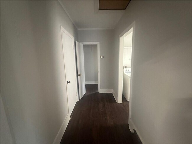 Building Photo - 708 Glenwood St