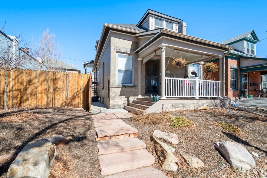 Building Photo - 2615 E 12th Ave