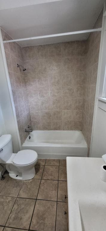 Building Photo - 812 6th Ave S