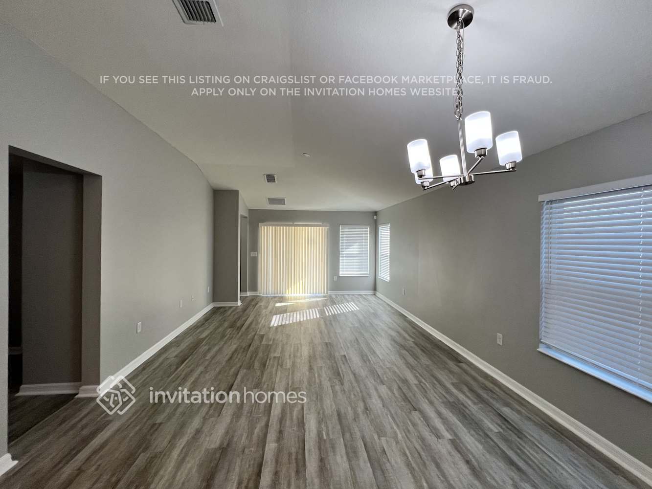 Building Photo - 5450 NW Pine Trail Cir