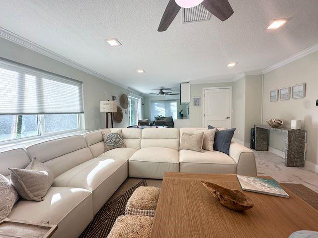 Building Photo - 1820 Bel Air Ave