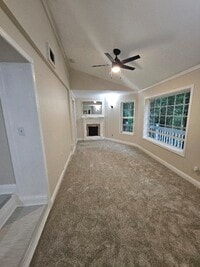Building Photo - 27 E Ave